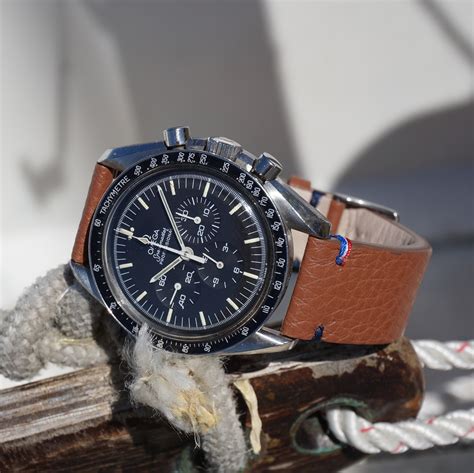 bracelet cuir montre omega speedmaster|omega speedmaster bracelet price.